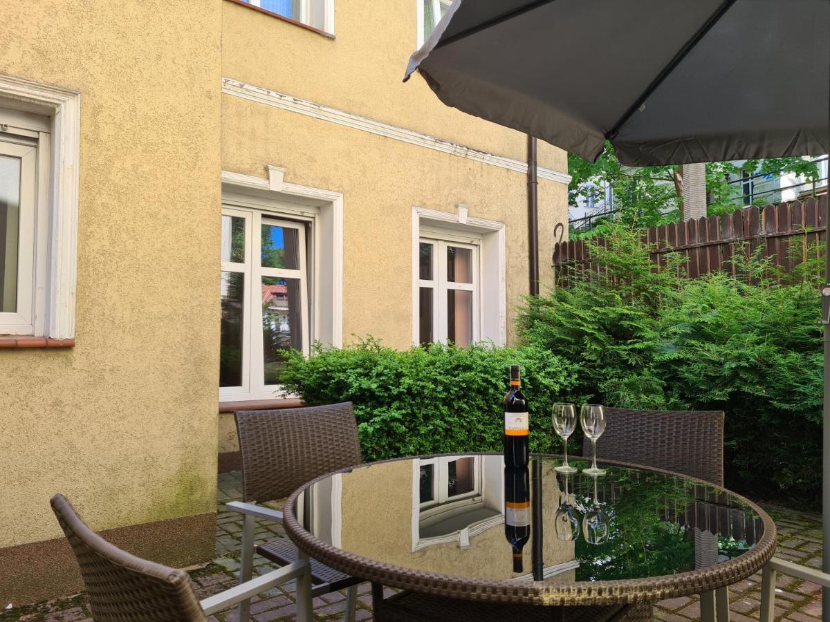 Sopot Host Garden Apartment ภายนอก รูปภาพ